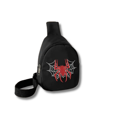 CASQUETTES DE CAMIONNEUR ET SACS DE POITRINE À MOTIF ARAIGNÉE