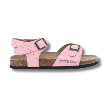 SANDALES NUS PIEDS LES PETITES BOMBES